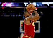 开云体育APP下载-篮网战胜骑士，欧文独得四十分