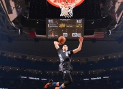 开云APP-绿茵场上的魔幻现实主义，秘鲁狂胜西班牙背后的内马尔启示录