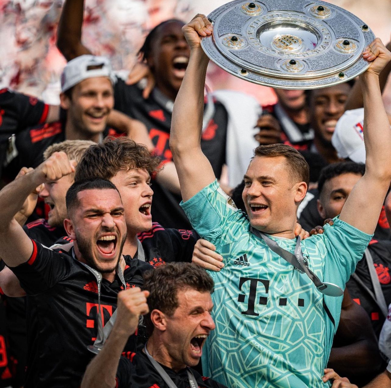 伊布斥责队友表现,称需共同努力提升球队水平的简单介绍 伊布斥责队友表现,称需共同努力提升球队水平的简单介绍