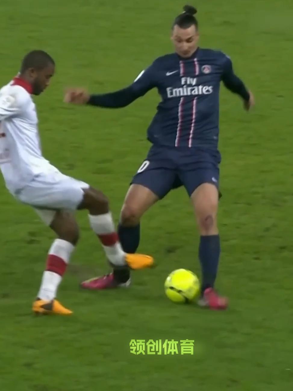 伊布斥责队友表现,称需共同努力提升球队水平的简单介绍 伊布斥责队友表现,称需共同努力提升球队水平的简单介绍