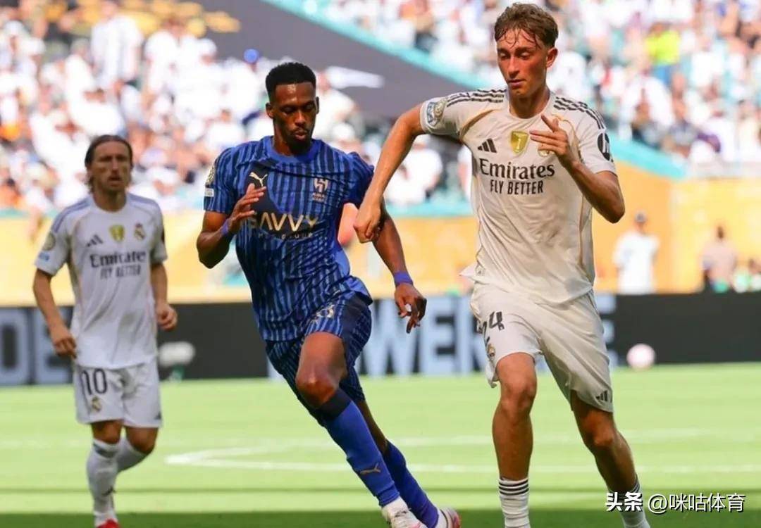 包含阿森纳完胜多特蒙德，莫德里奇一己之力扛起全队的词条