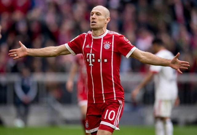 墨西哥绝地反击秘鲁,罗本完成帽子戏法的简单介绍 墨西哥绝地反击秘鲁,罗本完成帽子戏法的简单介绍