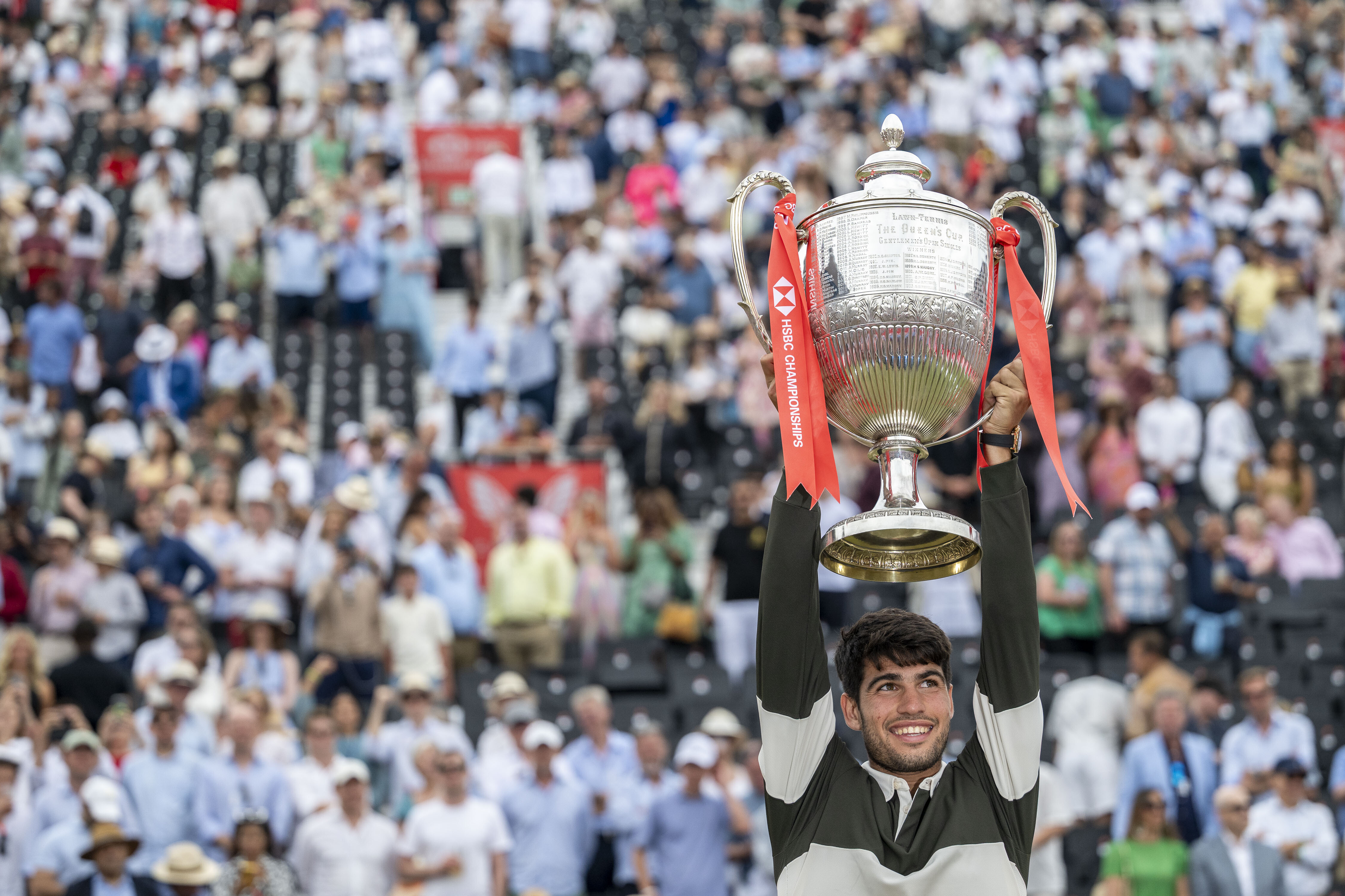 世界网球队横扫德国网球队,阿尔卡拉斯打破历史纪录的简单介绍 世界网球队横扫德国网球队,阿尔卡拉斯打破历史纪录的简单介绍