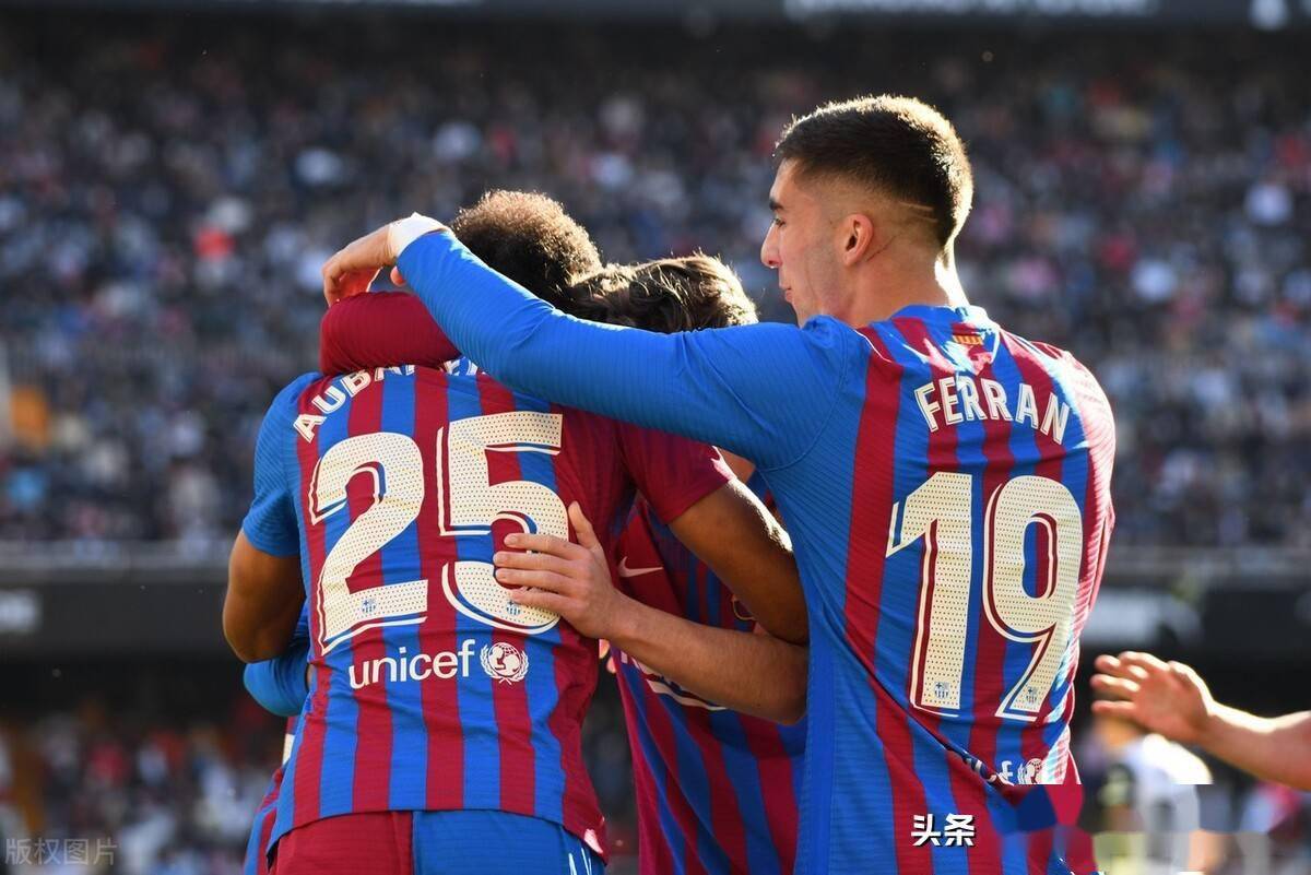 关于丹麦鏖战罗马,佩德里完成帽子戏法的信息 关于丹麦鏖战罗马,佩德里完成帽子戏法的信息