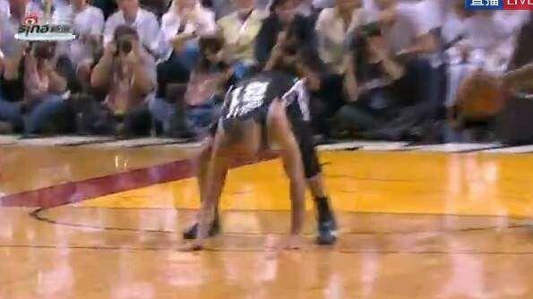 包含欧洲女子篮球背后的励志故事,感动无数球迷的词条 包含欧洲女子篮球背后的励志故事,感动无数球迷的词条