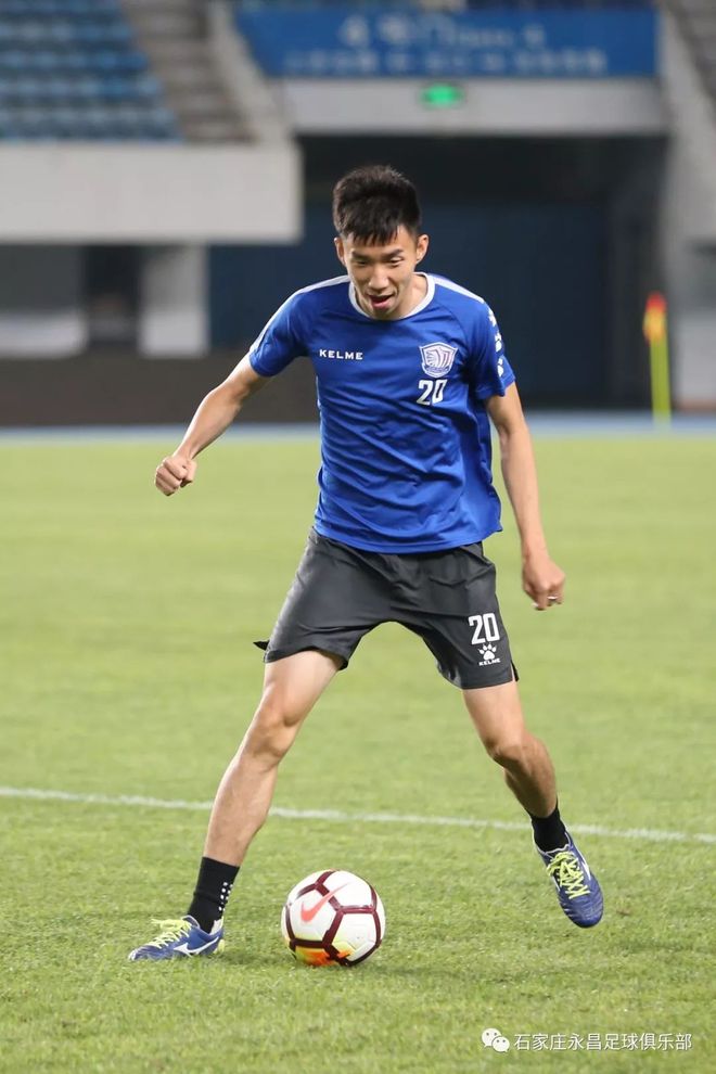 包含战术聪明,一步一步引领球队走向胜利的路的词条 包含战术聪明,一步一步引领球队走向胜利的路的词条