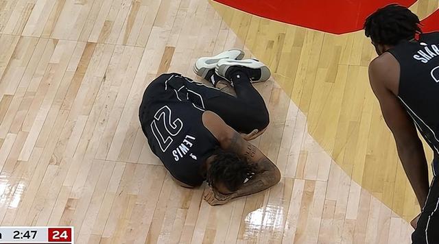 猛龙惨败篮网,主场连败两场 猛龙惨败篮网,主场连败两场