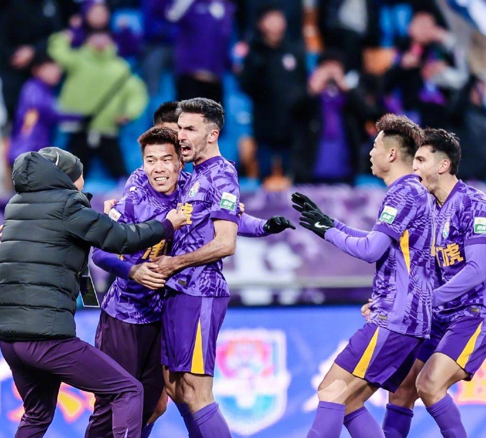 关于中超比赛伤停情况不容忽视,备战前方关键的信息 关于中超比赛伤停情况不容忽视,备战前方关键的信息