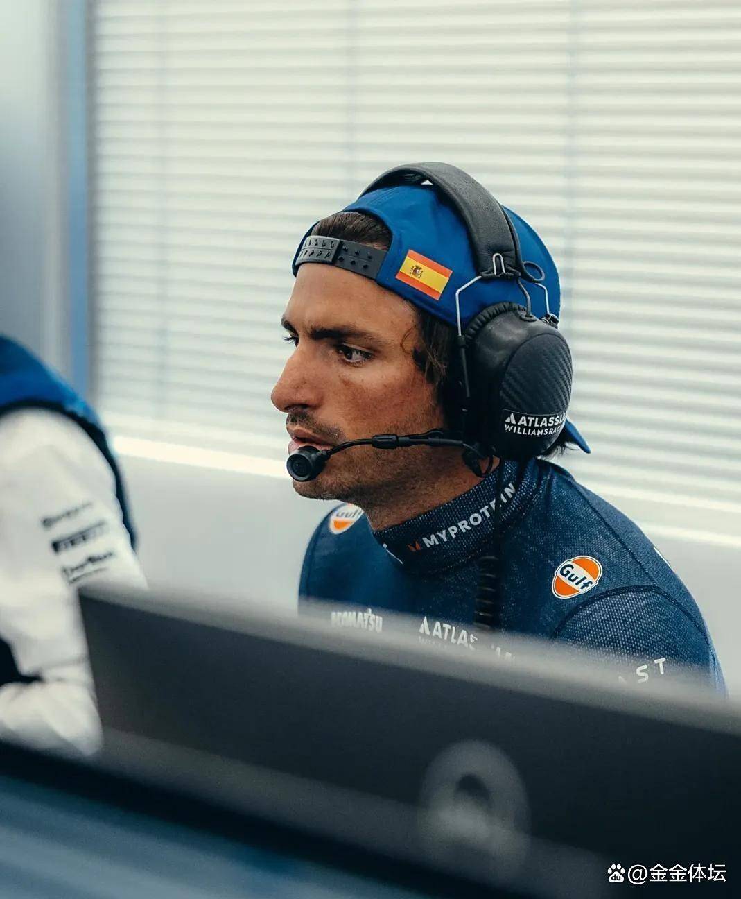 包含威廉姆斯碾压红牛车队,塞恩斯扛起全队的词条 包含威廉姆斯碾压红牛车队,塞恩斯扛起全队的词条