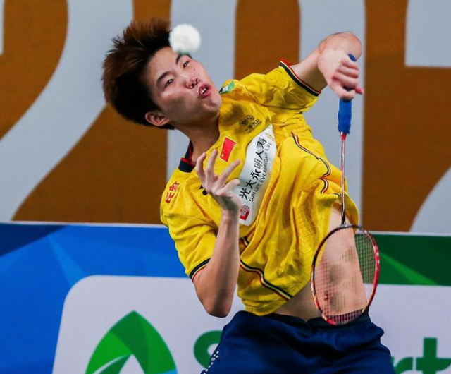 中国队碾压印度队，李梓嘉惊艳四座