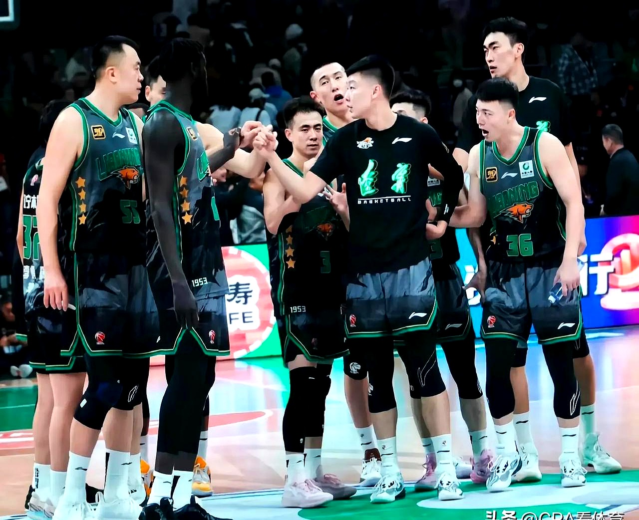 辽宁队险胜福建队,约基奇带队取胜 辽宁队险胜福建队,约基奇带队取胜