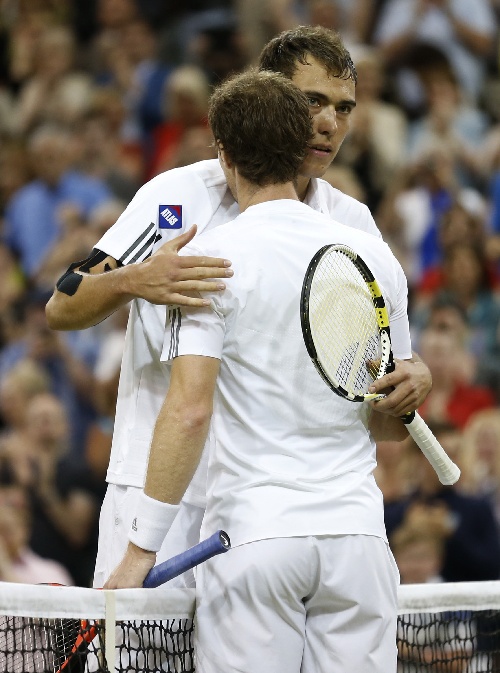 温网翻盘拉沃尔杯，穆雷关键制胜的简单介绍