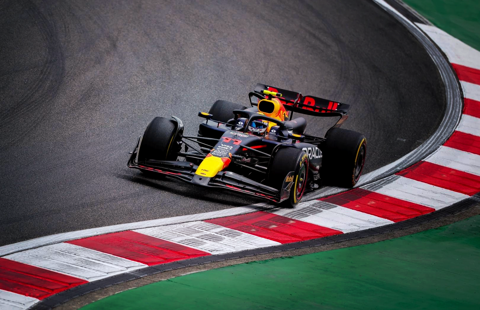 红牛车队力克阿斯顿马丁,周冠宇点燃赛场的简单介绍 红牛车队力克阿斯顿马丁,周冠宇点燃赛场的简单介绍