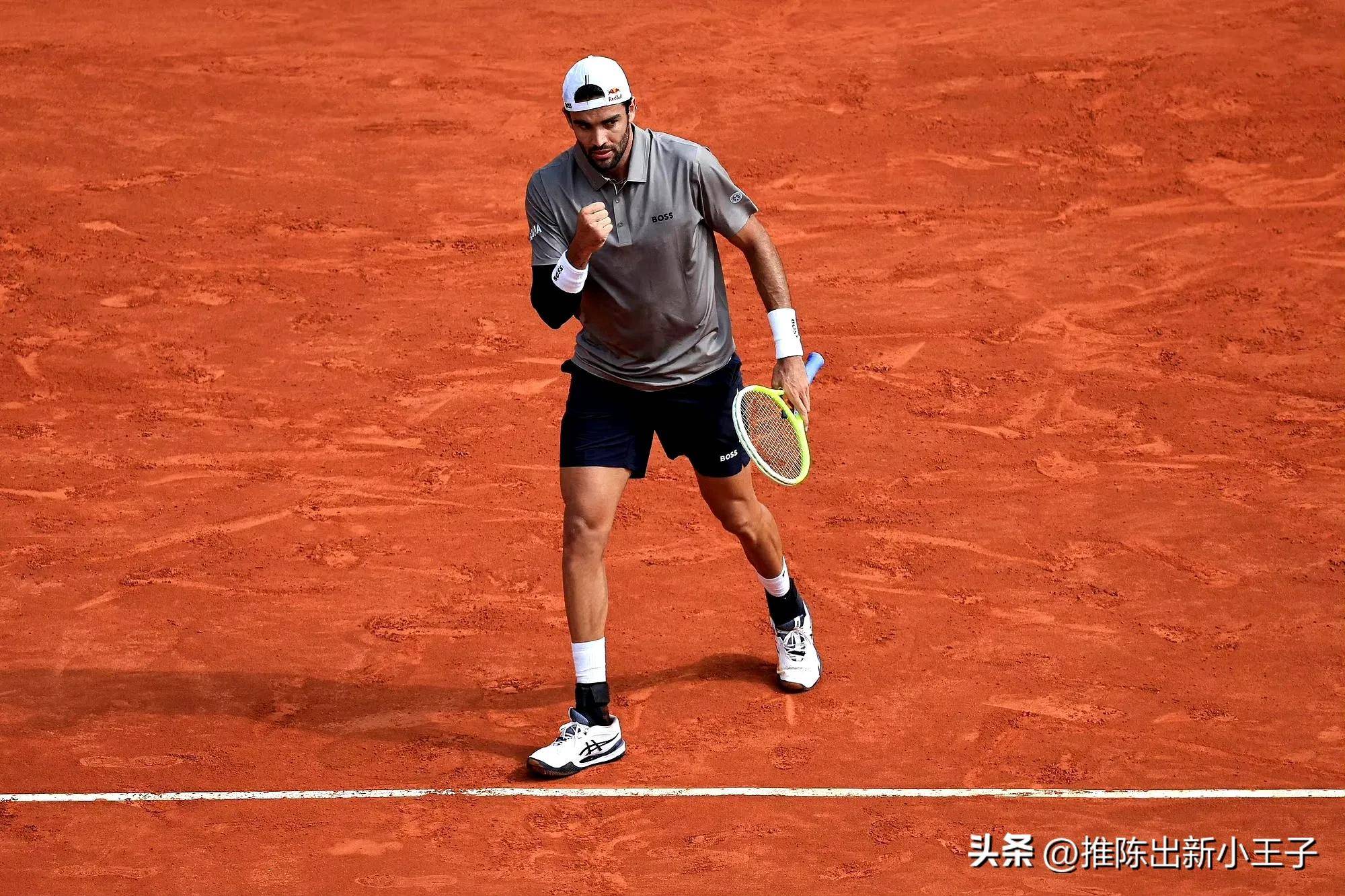 法网碾压蒙特卡洛大师赛,西西帕斯扛起全队的简单介绍 法网碾压蒙特卡洛大师赛,西西帕斯扛起全队的简单介绍