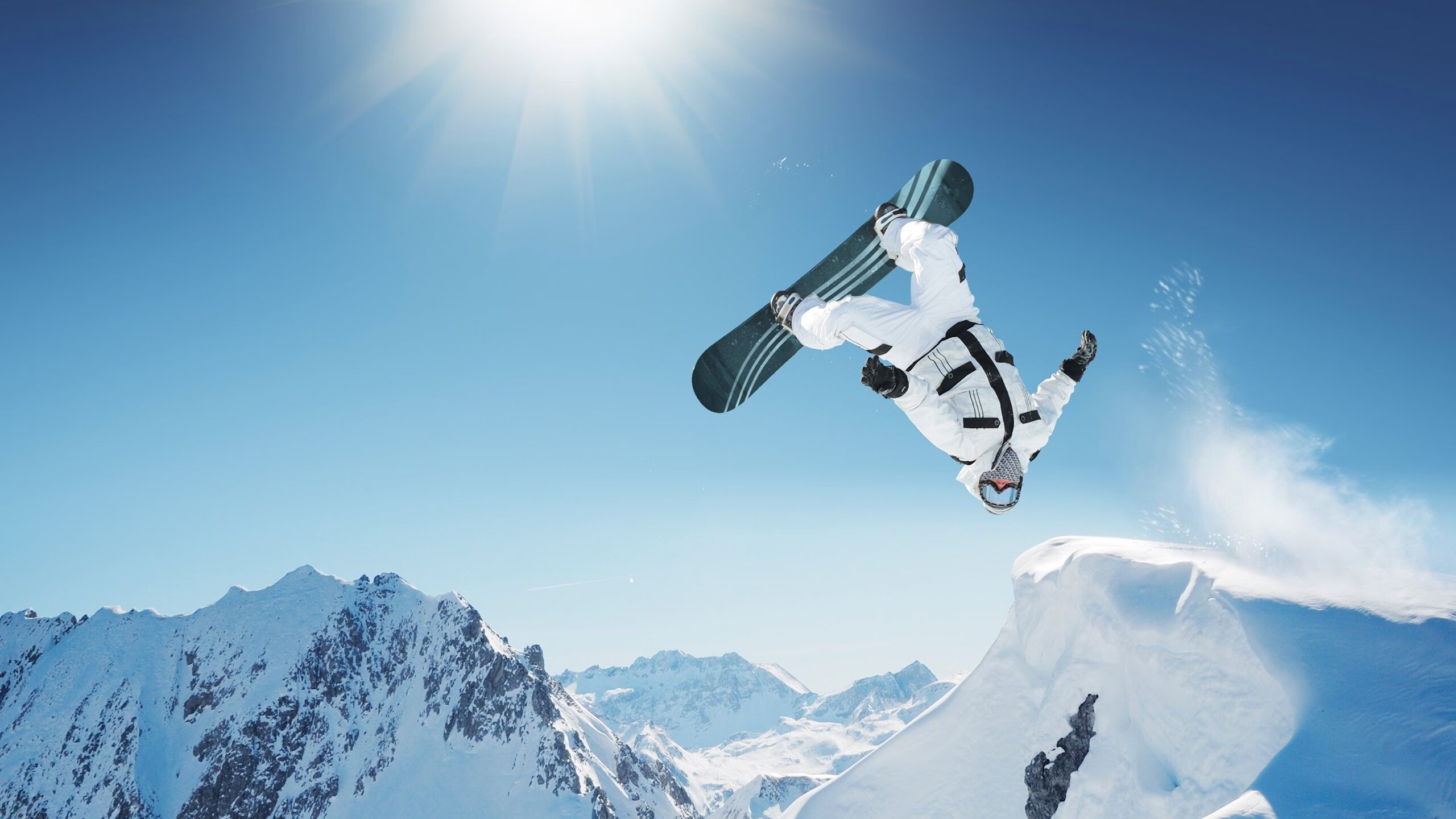 当卡塔尔狂胜几内亚遇上福登接管西决,体育世界里,唯一性如何被定义?