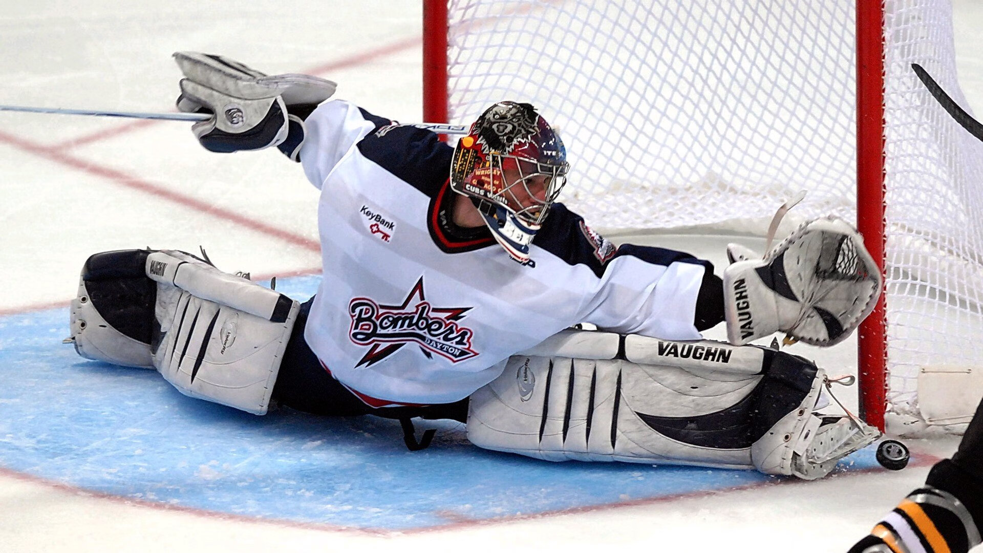 骑士加时险胜热火,浓眉关键先生本色尽显