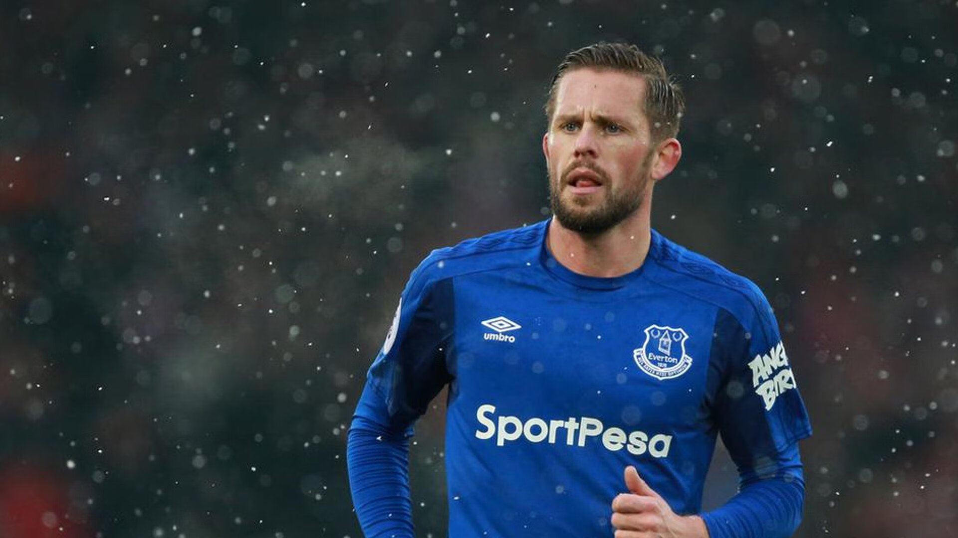 赛道与球场,当F1年度争冠焦点战遇上灰熊争冠战胜出雷霆